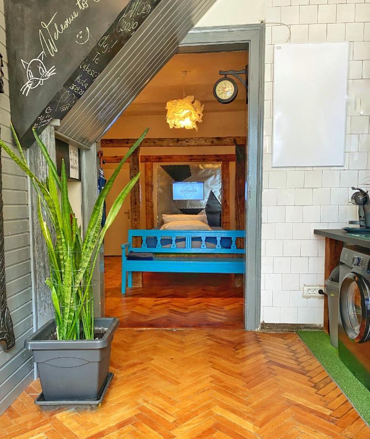 Apartamente A La Cluj Luaran gambar
