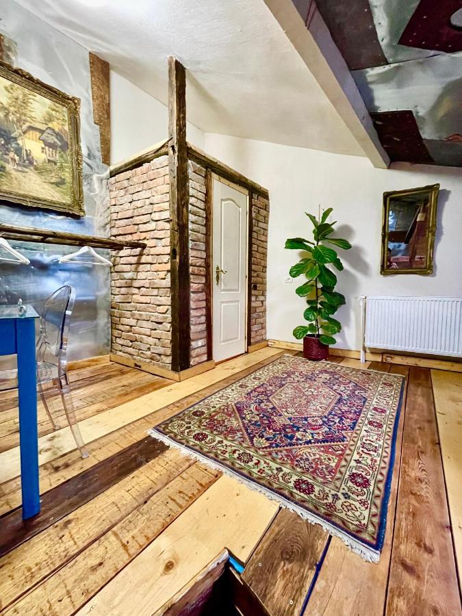 Apartamente A La Cluj Luaran gambar